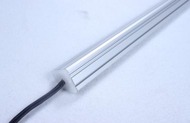Su geçirmez, gümüş rengi alüminyum şekiller elektromekanik parçalar için kalıptan çekilmiş